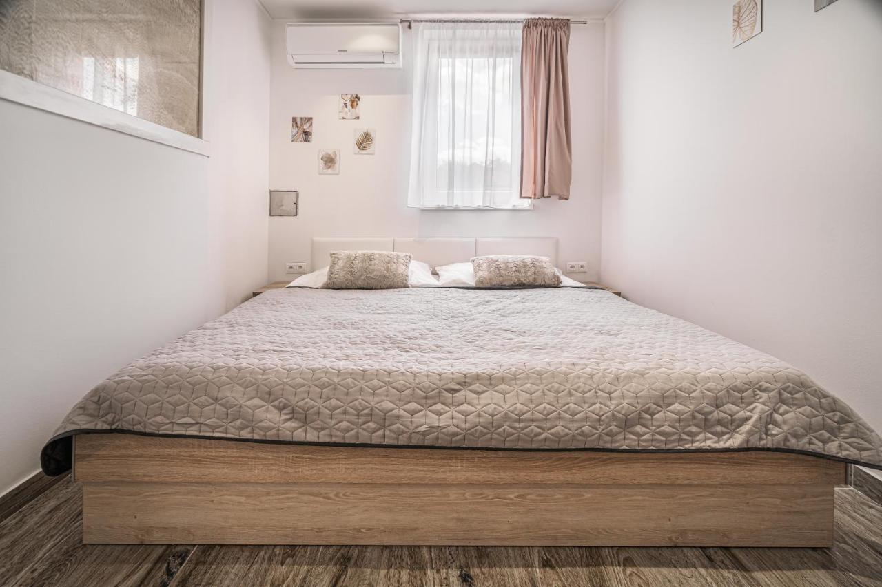 Apartments By Pyramid - Michal Bratislava Exterior photo